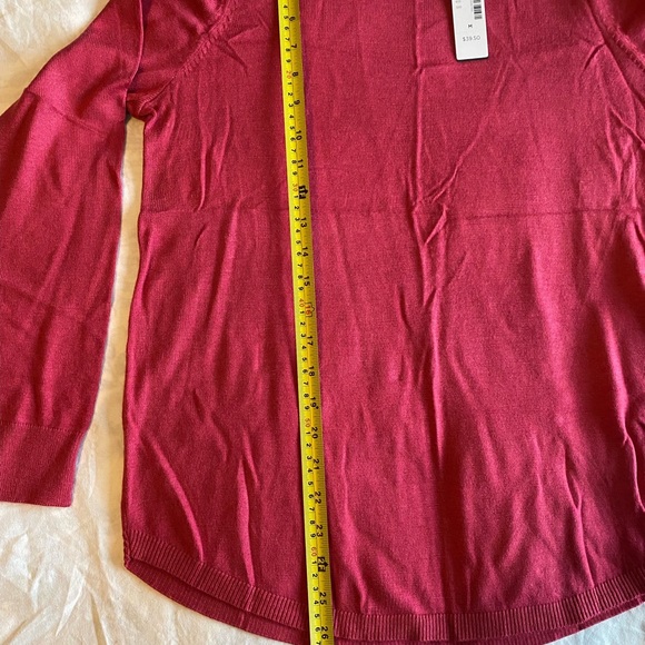 NWT Super Soft Reitmans Sweater - Picture 6 of 6